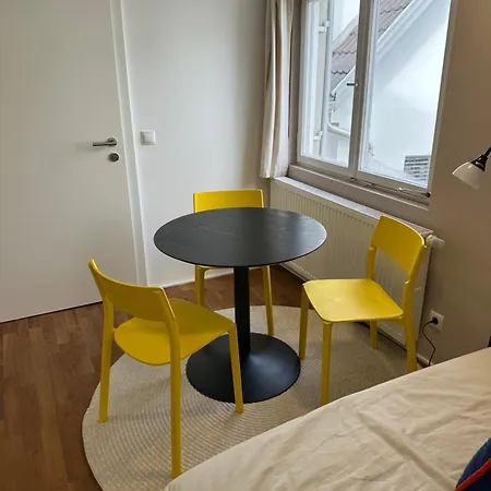 Modernes Stadtleben Im Gemuetlichen Dornbirn, London 8